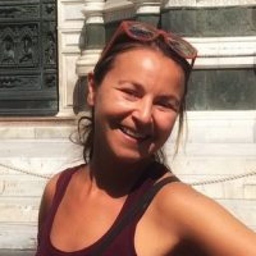 Social Media Manager. Travelblogger